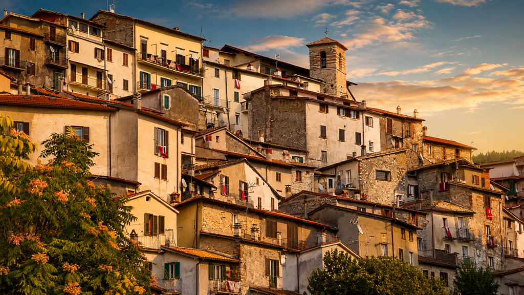 Pozzaglia Sabina borgo tra natura archi storici e Cammino di San Benedetto