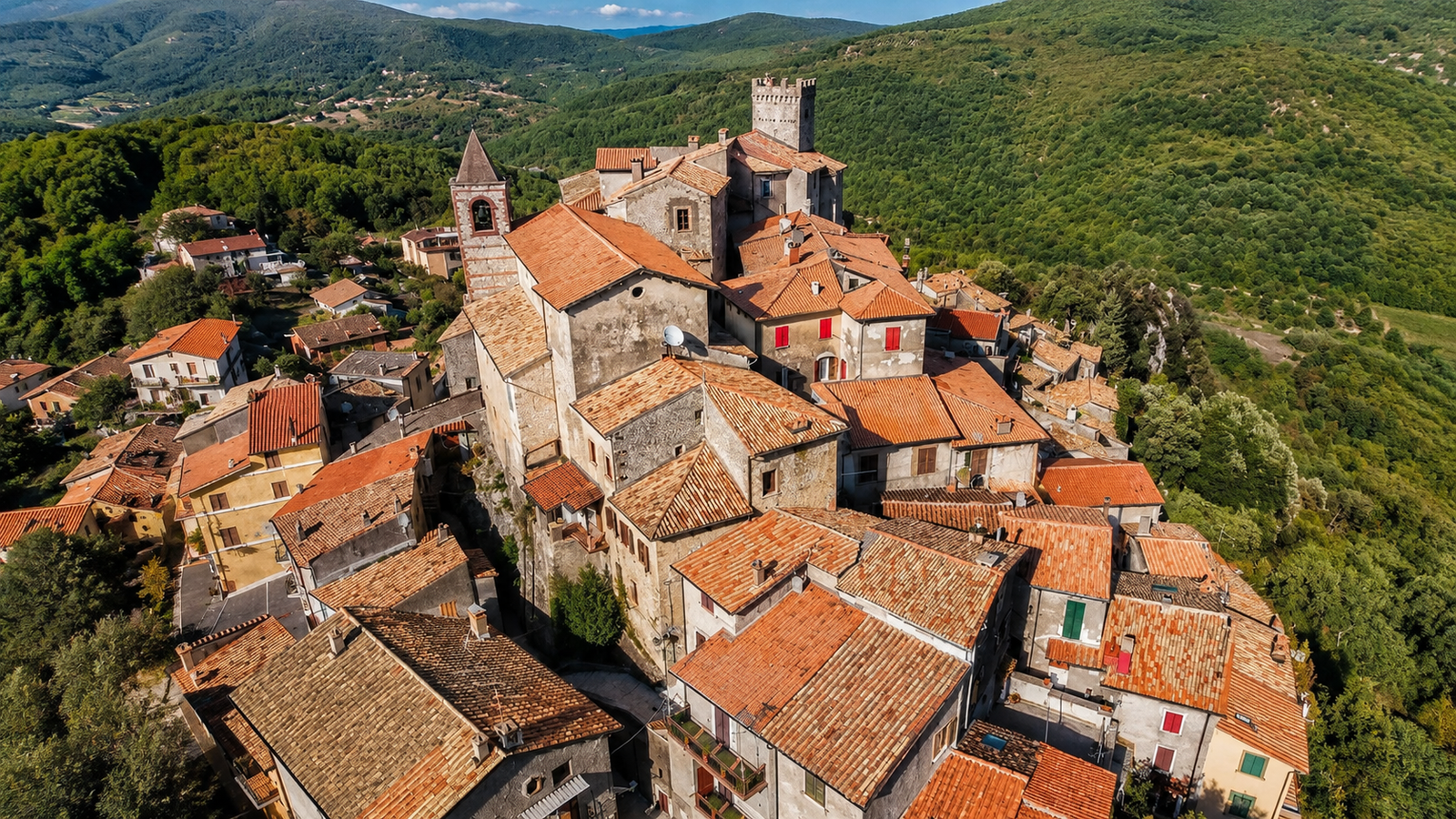 Roccagiovine, panorama del borgo