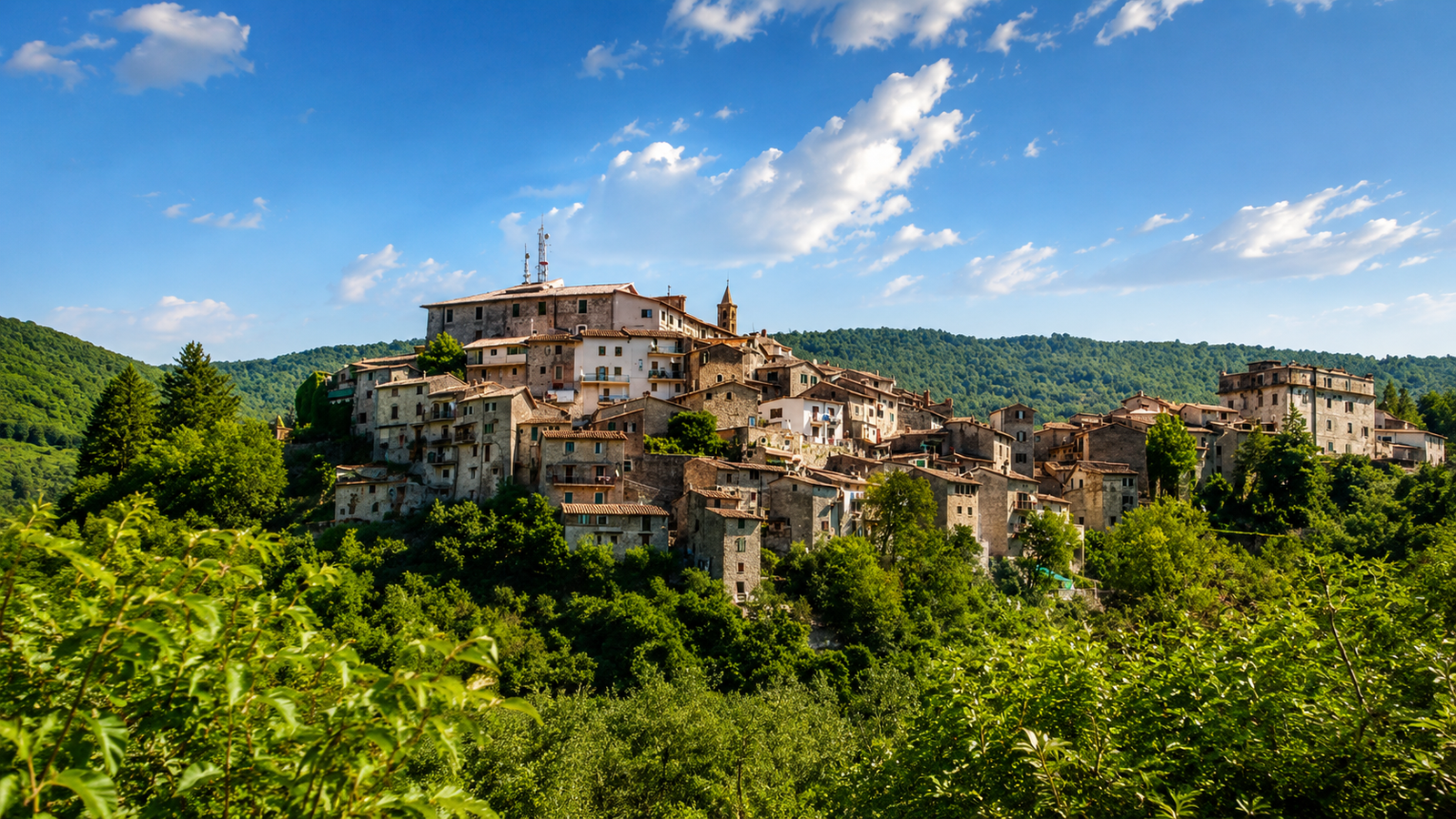 Percile, centro storico e paesaggio dei Monti Lucretili