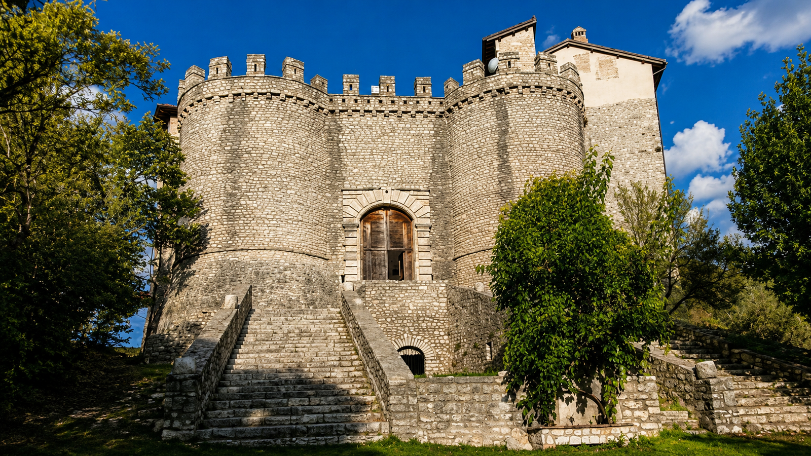 Montenero Sabino, panorama del borgo