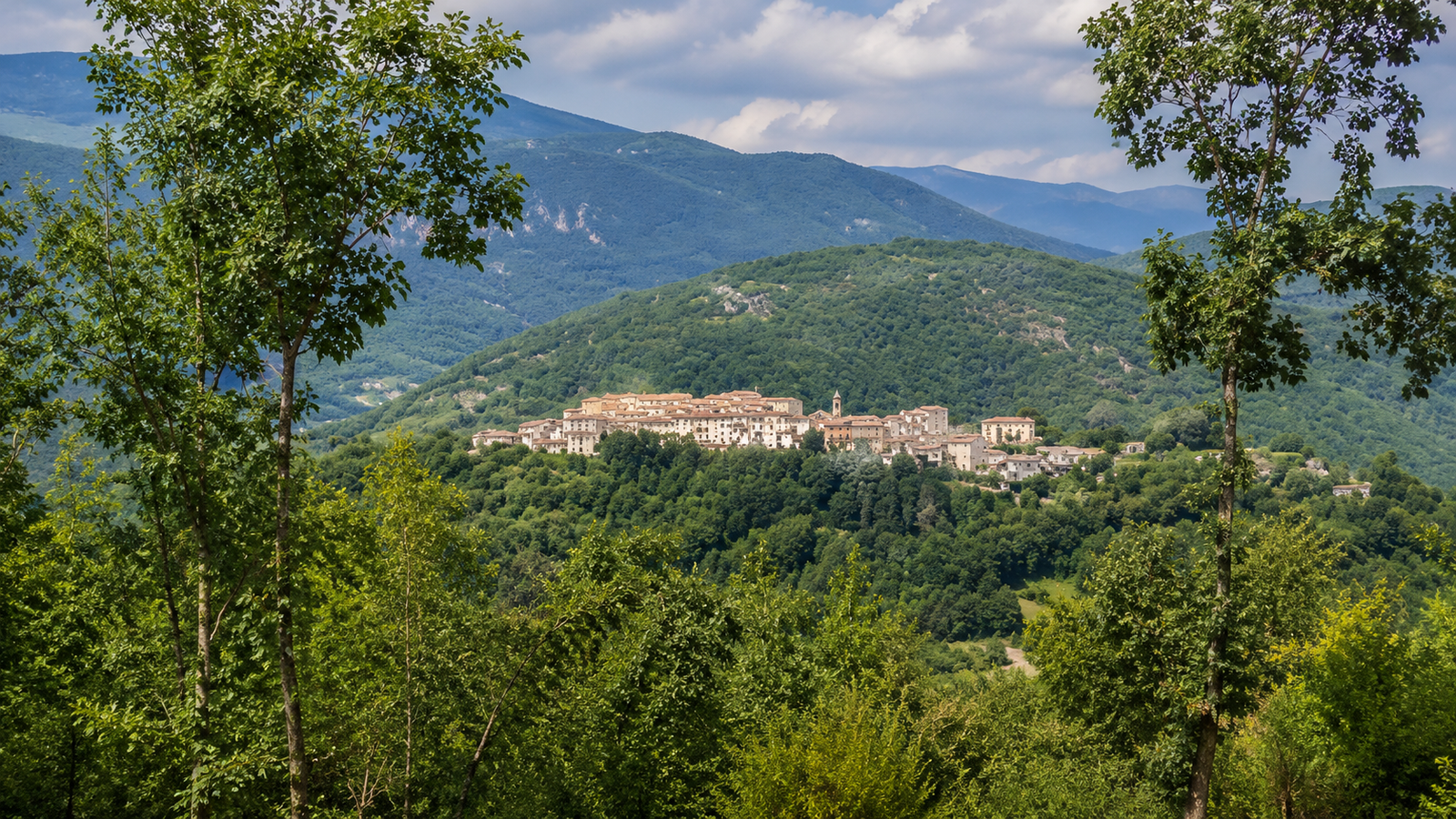 Concerviano, panorama del borgo
