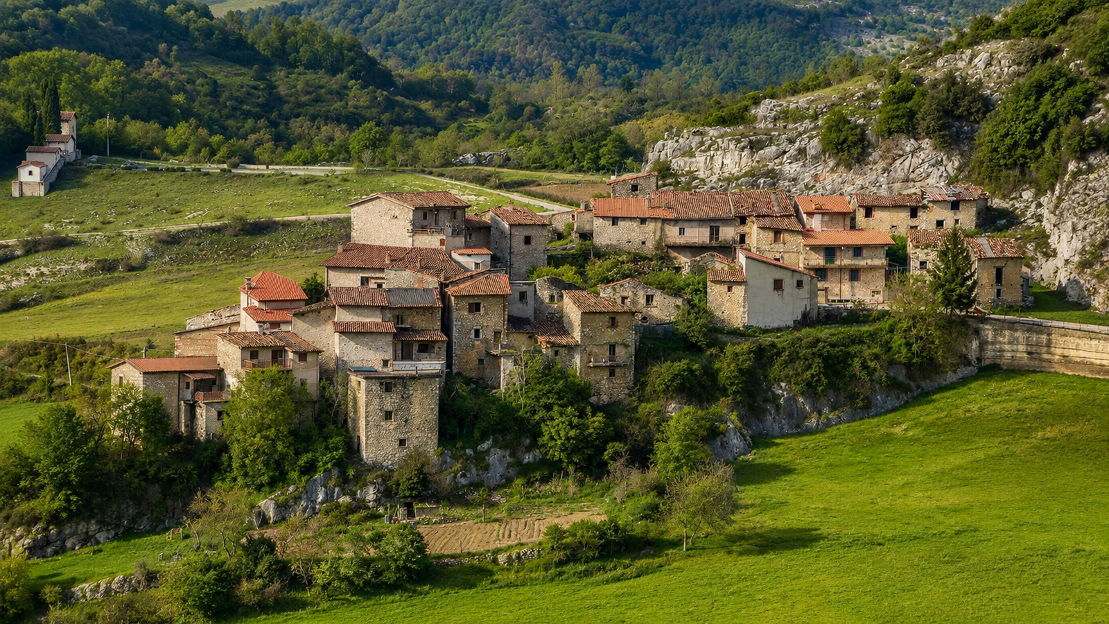 Pescorocchiano, panorama del borgo