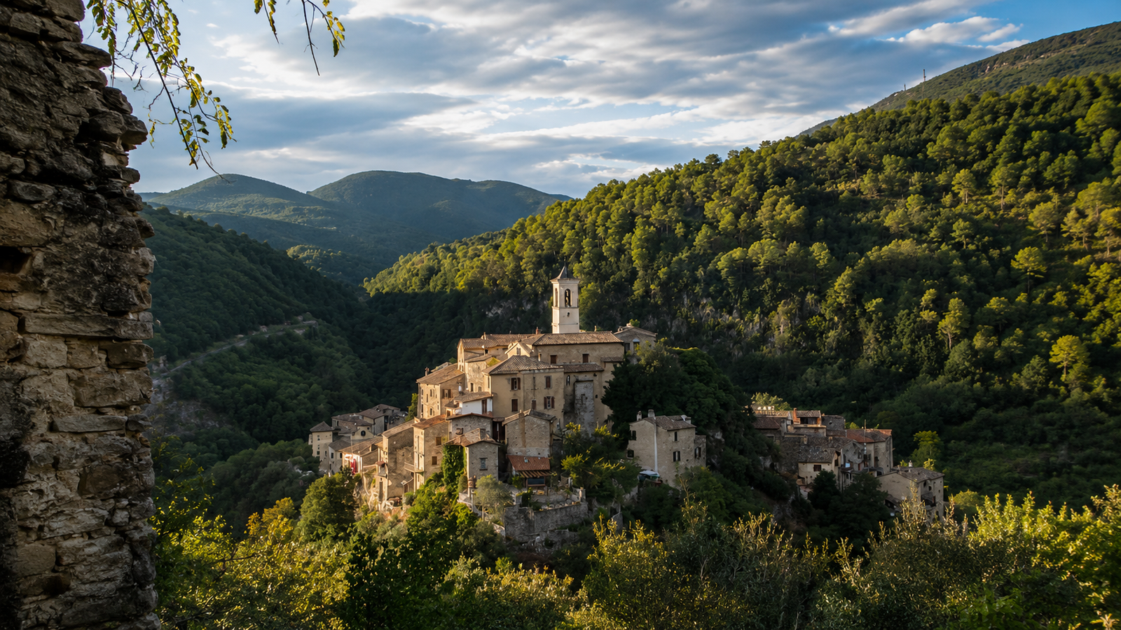 Torri in Sabina, panorama del borgo