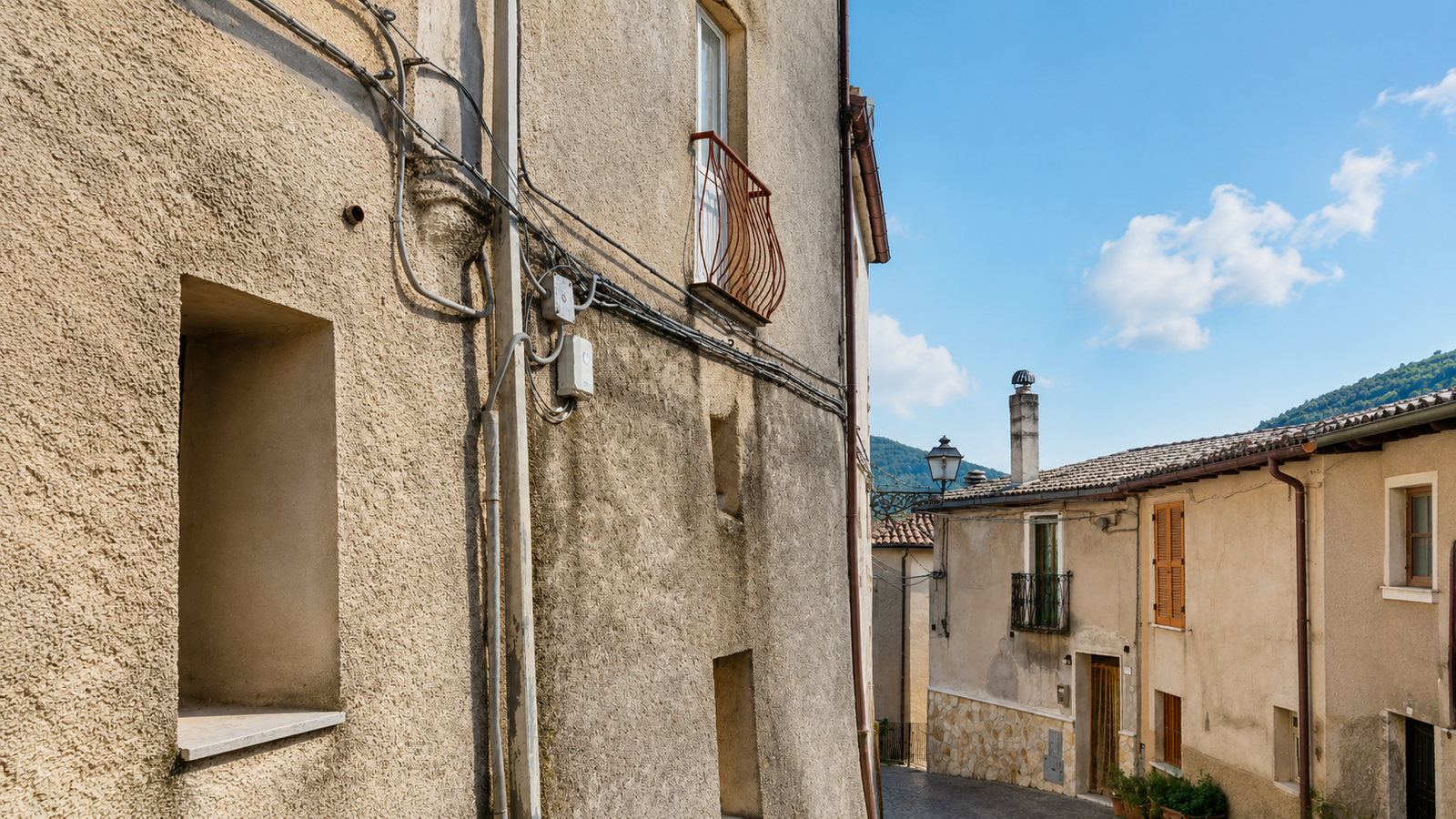 Panorama di Concerviano nel paesaggio del Cicolano