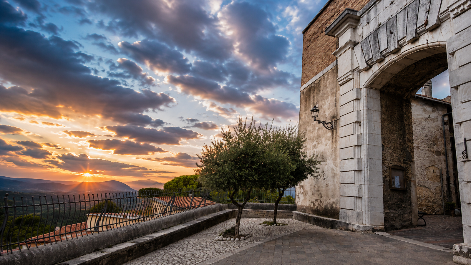 Centro storico e belvedere di Salisano